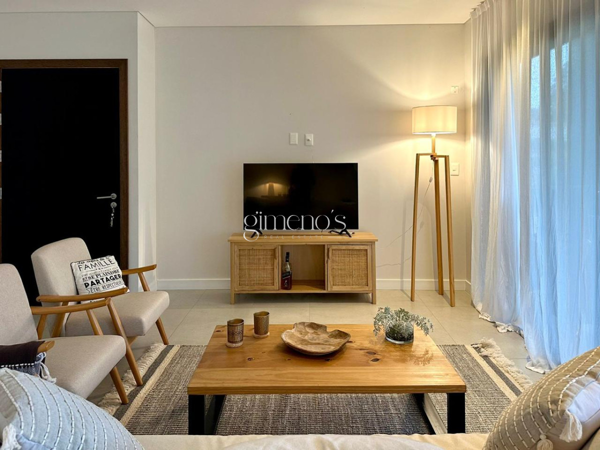 Casa ID.176 - Alquiler de Casa 3 Dormitorios en barrio Privado - Las Magnolias - San Rafael - Punta del Este 