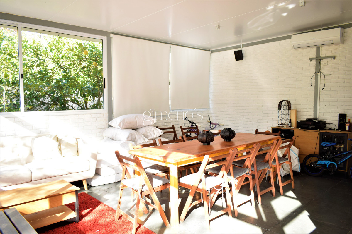 Casa ID.11 - Casa en Venta de 4 Dormitorios en Barrio Golf, a 100 mts de Hospital Británico 