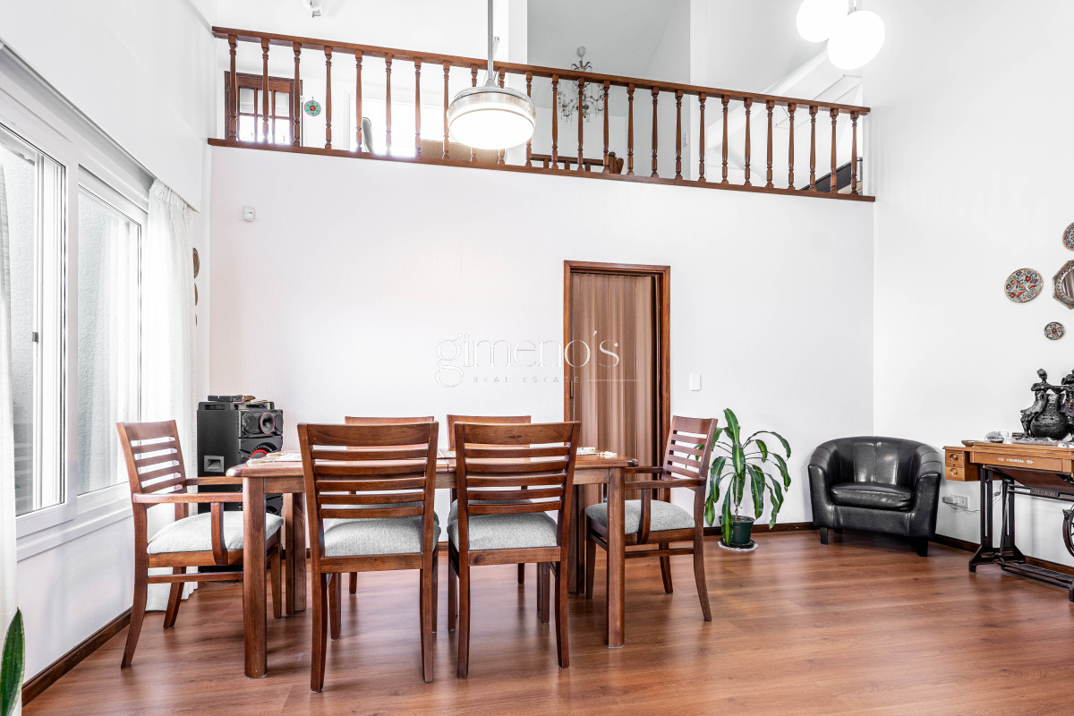 Casa ID.298 - Venta Casa 3 Dormitorios y Dependencia - Punta del Este - Playa Mansa 