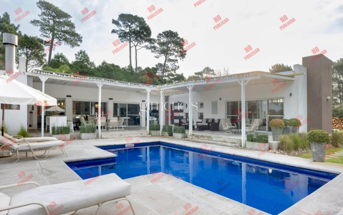 Casa ID.306 - VENTA CASA 3 DORMITORIOS, PUNTA DEL ESTE, PINARES