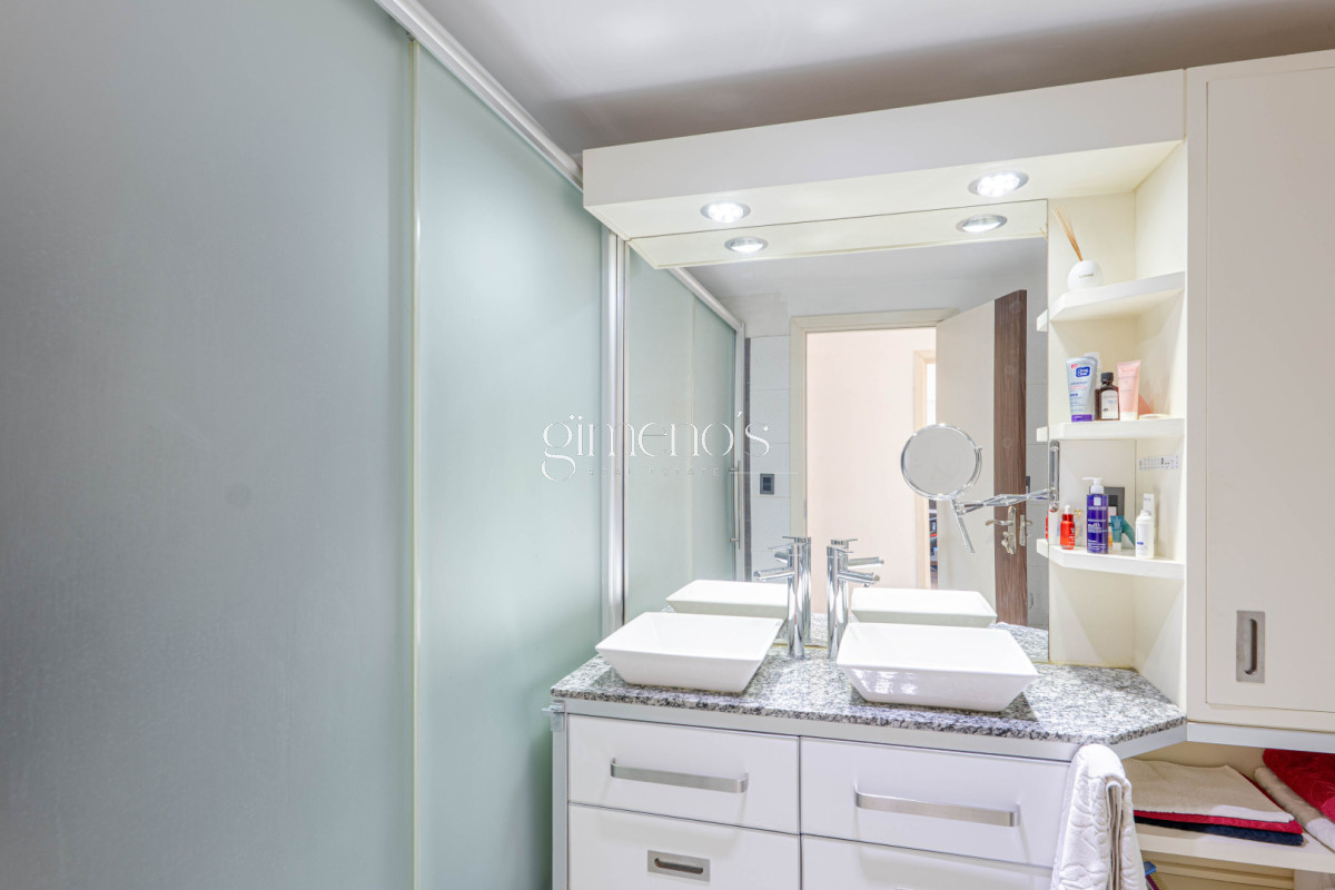 Casa ID.594 - Casa de 3 Dormitorios en Venta - Punta Del Este - Jardínes de Cordoba 