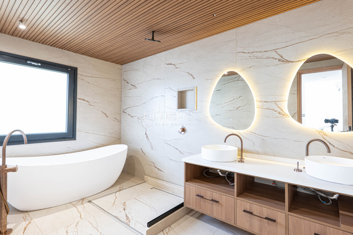 Casa ID.1129 - Casa en Venta a Estrenar 3 suites en La Cañada - Distrito 52 - Punta del Este  