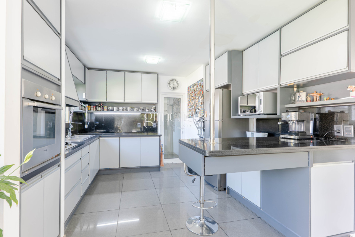 Casa ID.594 - Casa de 3 Dormitorios en Venta - Punta Del Este - Jardínes de Cordoba 