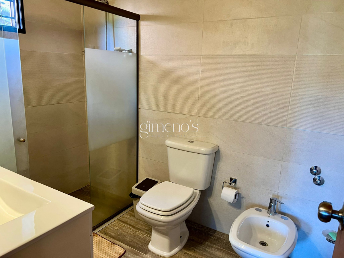 Casa ID.601 - Casa 3 Dormitorios en Alquiler de Verano Pinares