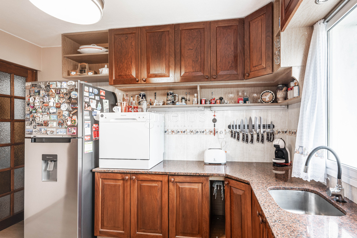 Casa ID.298 - Venta Casa 3 Dormitorios y Dependencia - Punta del Este - Playa Mansa 