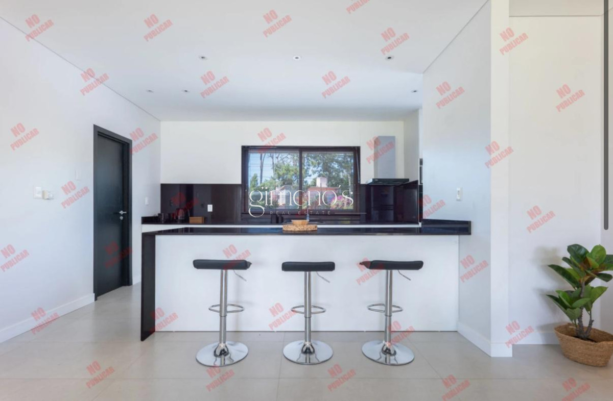 Casa ID.176 - Alquiler de Casa 3 Dormitorios en barrio Privado - Las Magnolias - San Rafael - Punta del Este 