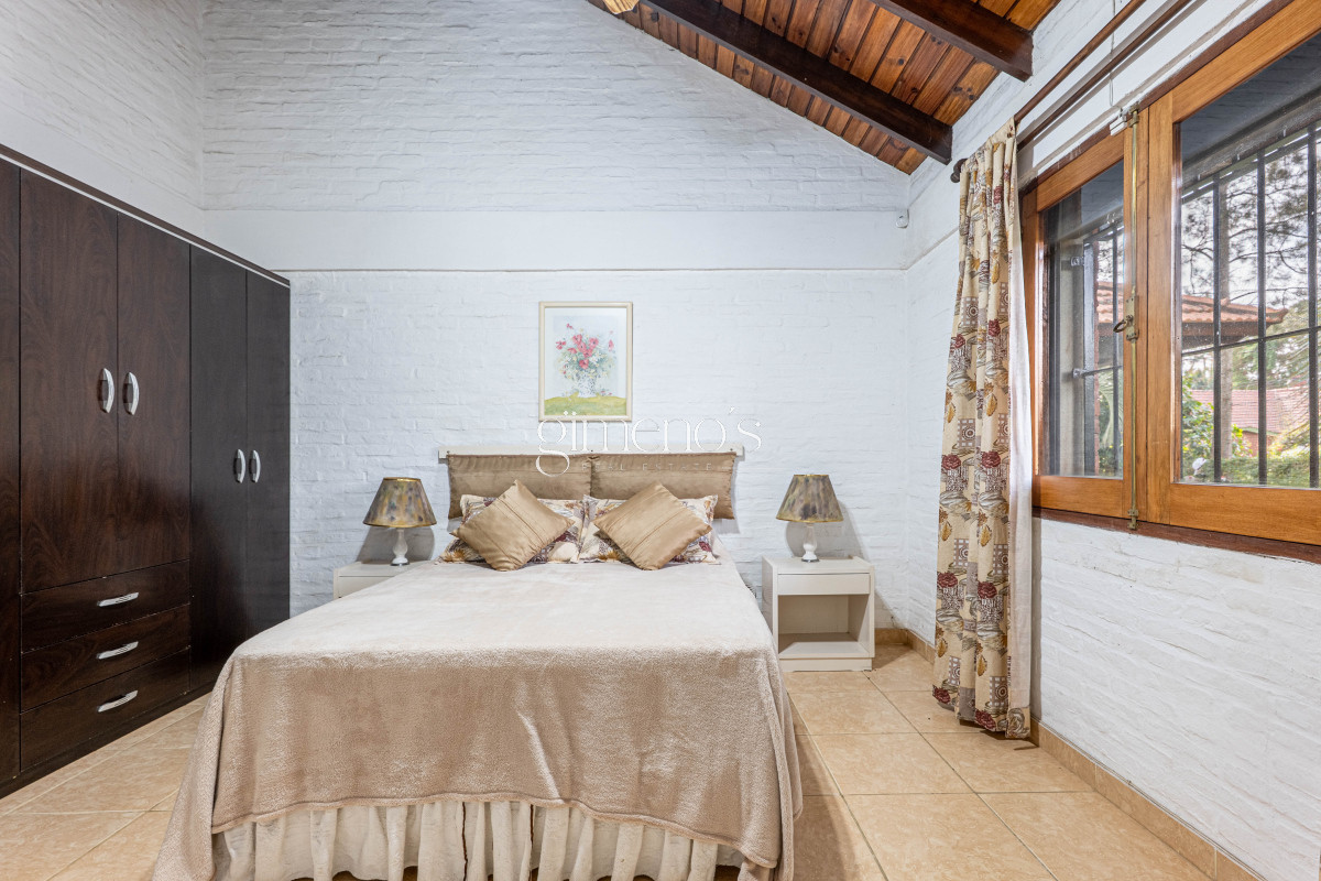 Casa ID.182 - Casa en Venta 3 Dormitorios - Punta del Este- Cantegril