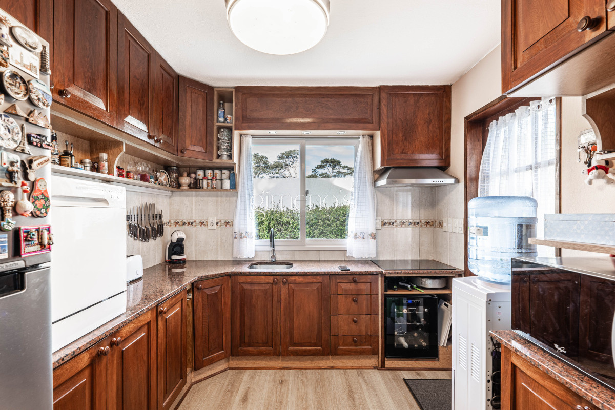 Casa ID.298 - Venta Casa 3 Dormitorios y Dependencia - Punta del Este - Playa Mansa 