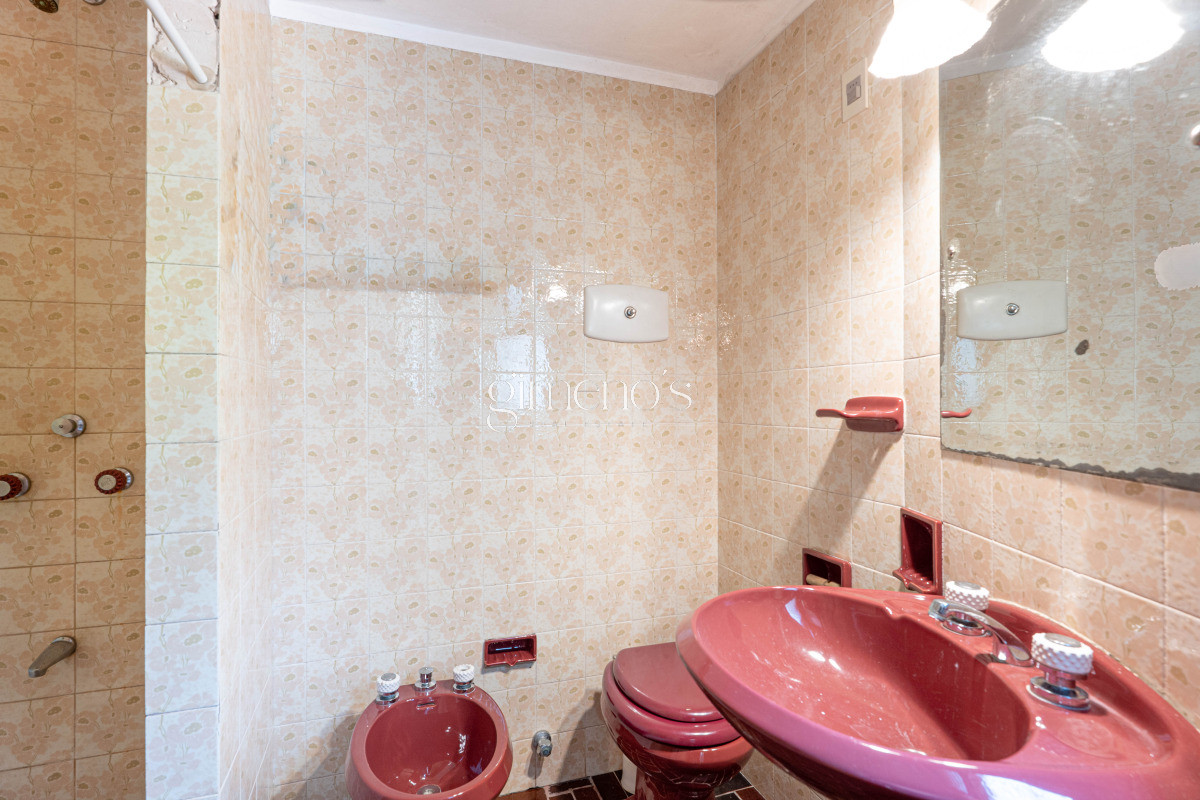 Casa ID.440 - Casa en Venta, 5 Dormitorios - Punta del Este -  Playa Mansa