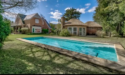 Venta de Casa 4 Dormitorios en Mansa, Av Francia