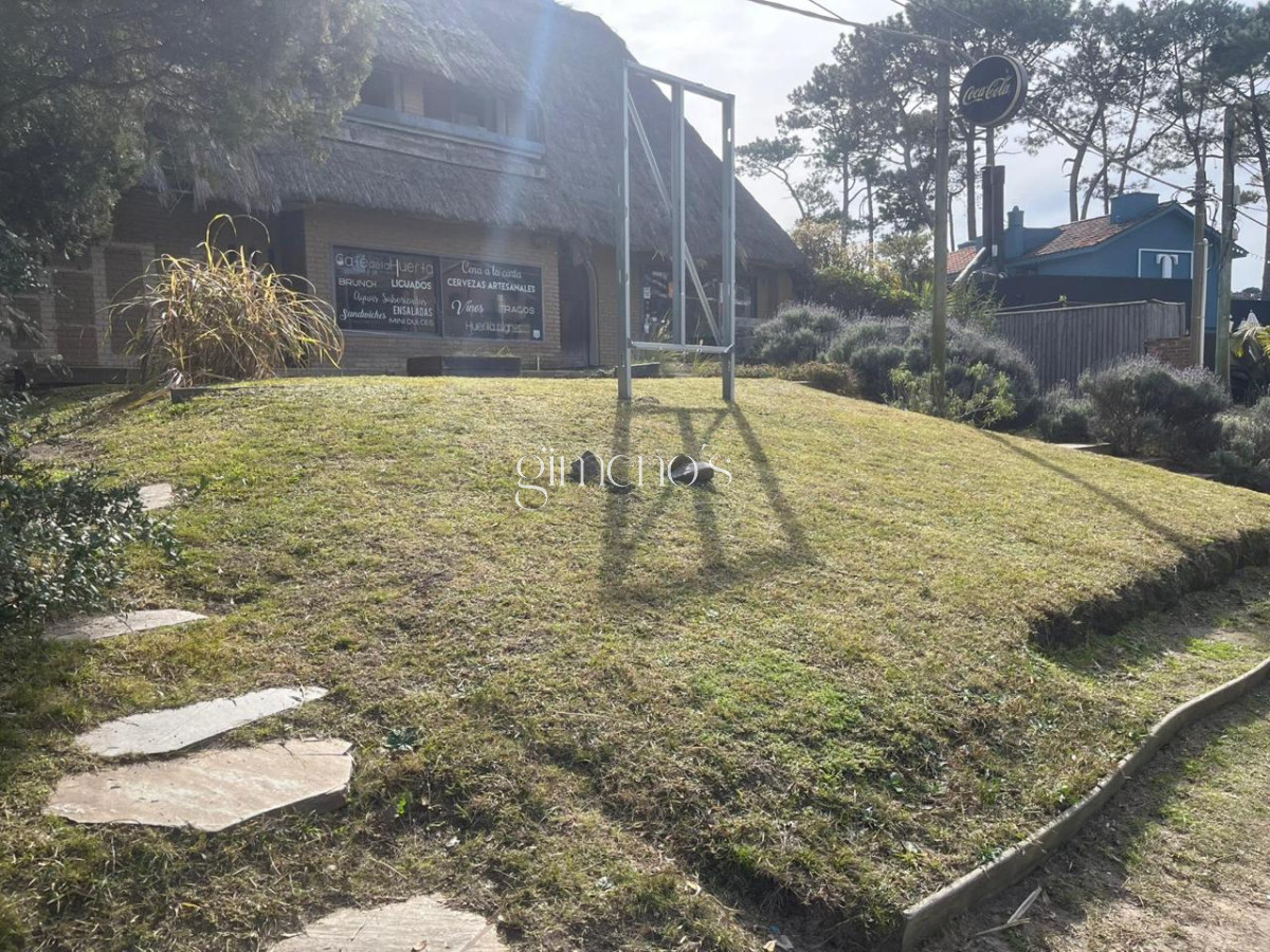 Local Comercial ID.161 - Venta de Local en Pedragosa Sierra - Punta del Este - Ubicado en Pedragosa Sierra 