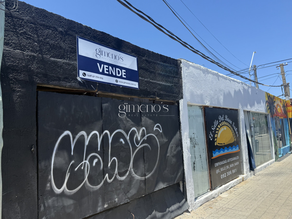 Local Comercial ID.743 - Venta Propiedad Mixta en Esquina - Centro de Maldonado 