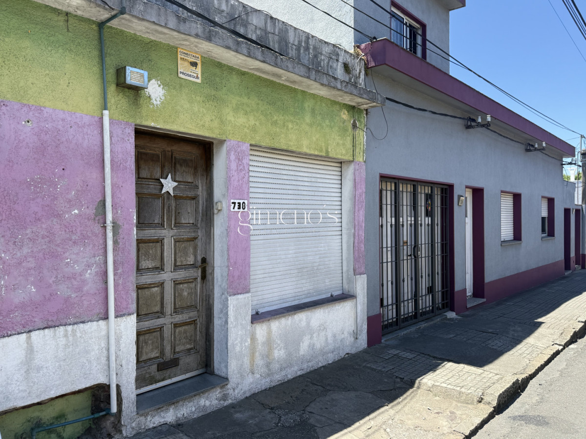 Local Comercial ID.743 - Venta Propiedad Mixta en Esquina - Centro de Maldonado 