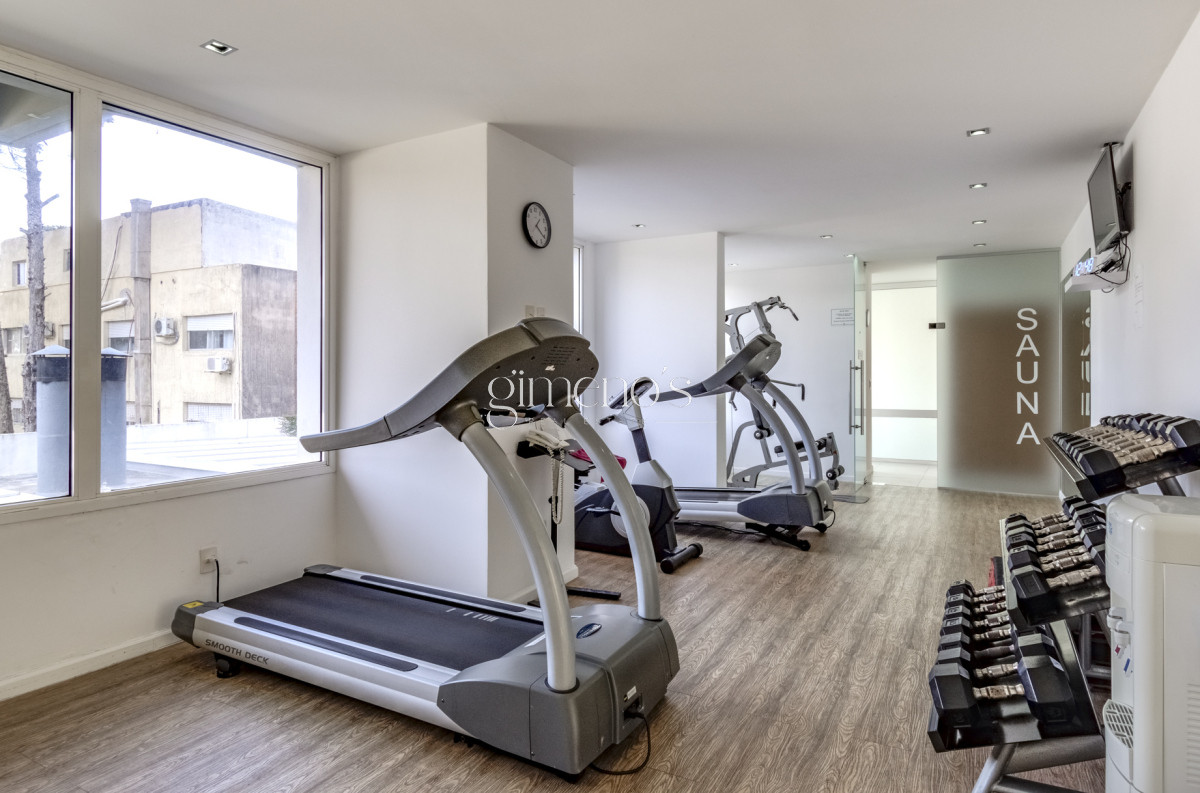 Apartamento ID.6 - Apartamento 2 dormitorios en Punta del Este, cerca de todos los servicios, Roosevelt.
