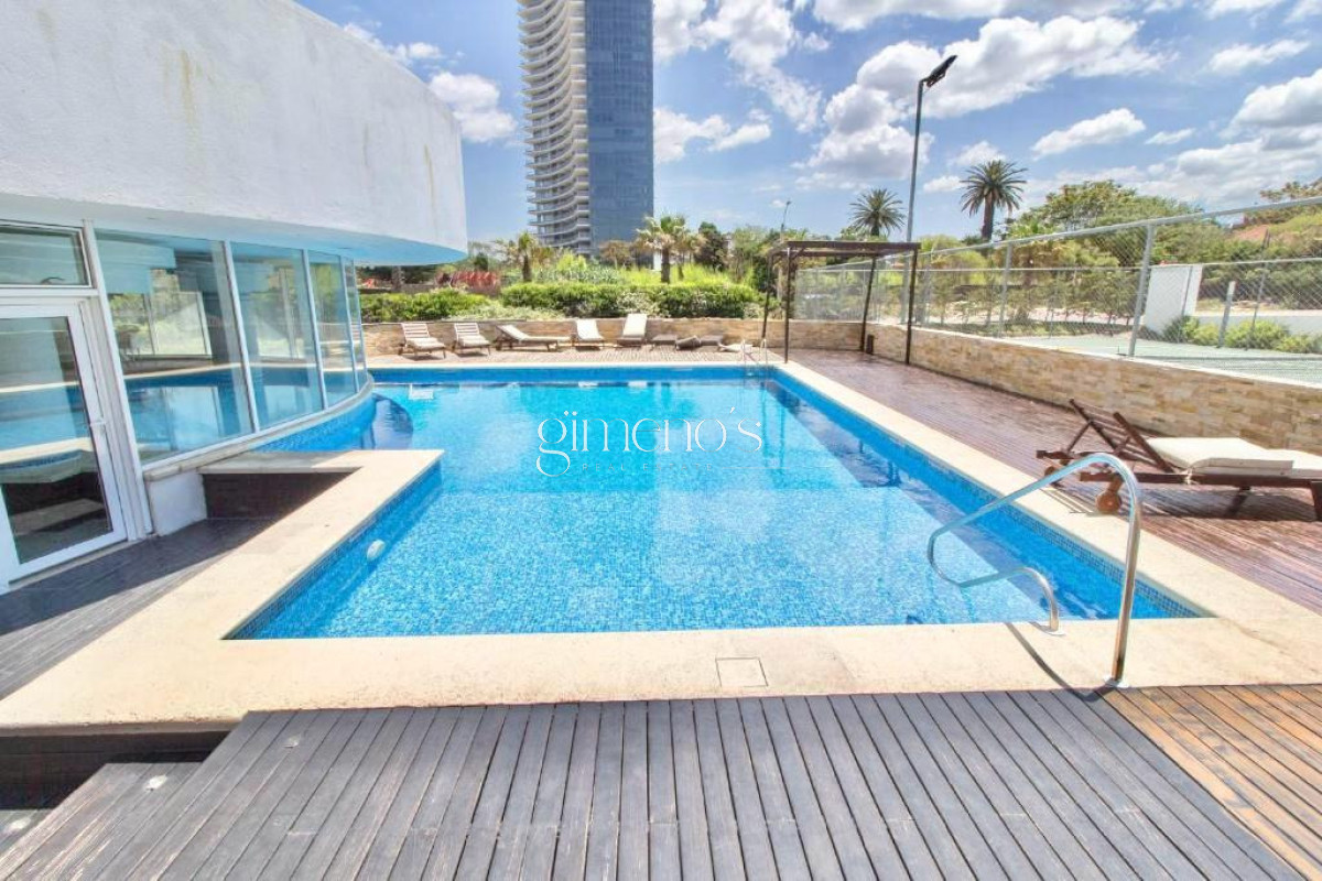 Apartamento ID.514 - Apartamento en Venta 2 Dormitorios y Medio - Playa Mansa - Punta del Este