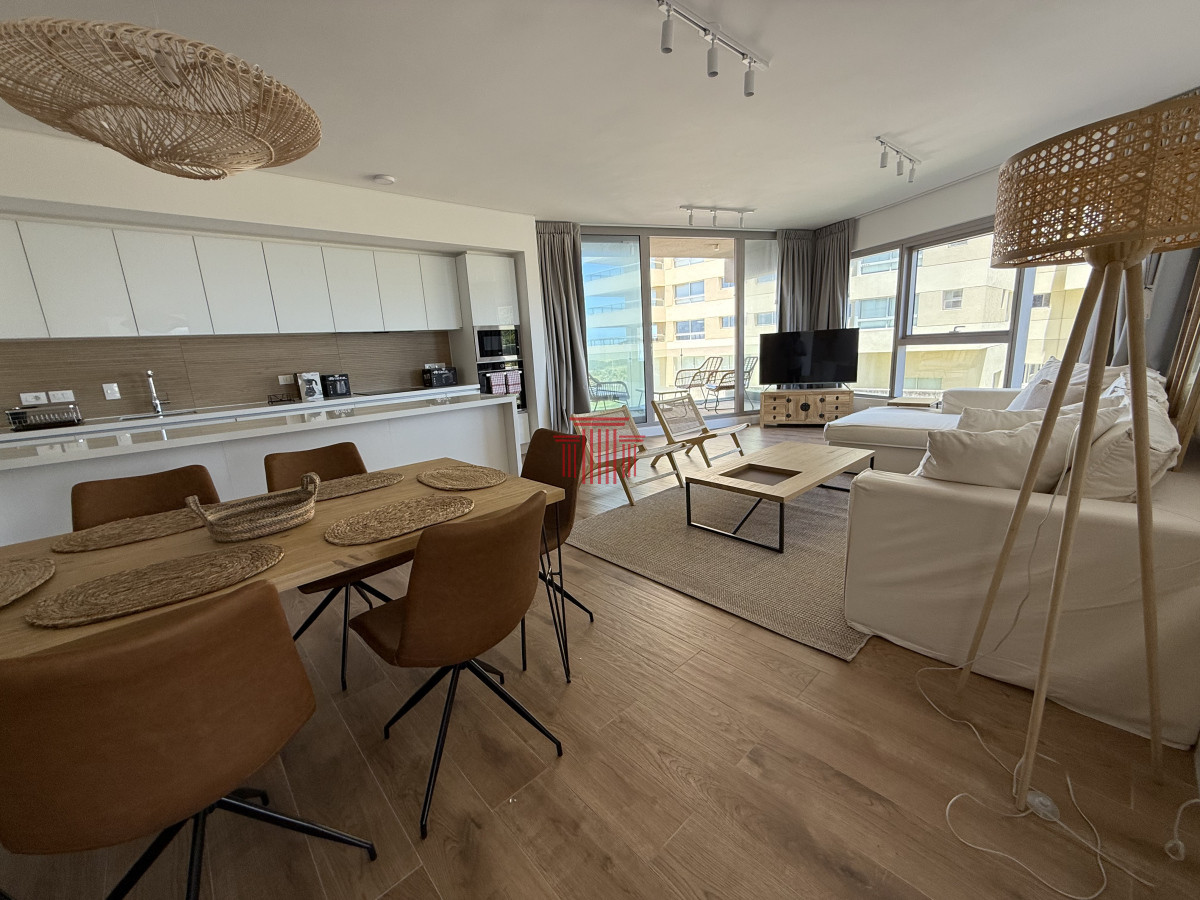 Apartamento ID.13678 - Venta Apartamento- Punta del Este - Playa Brava - 2 dormitorios