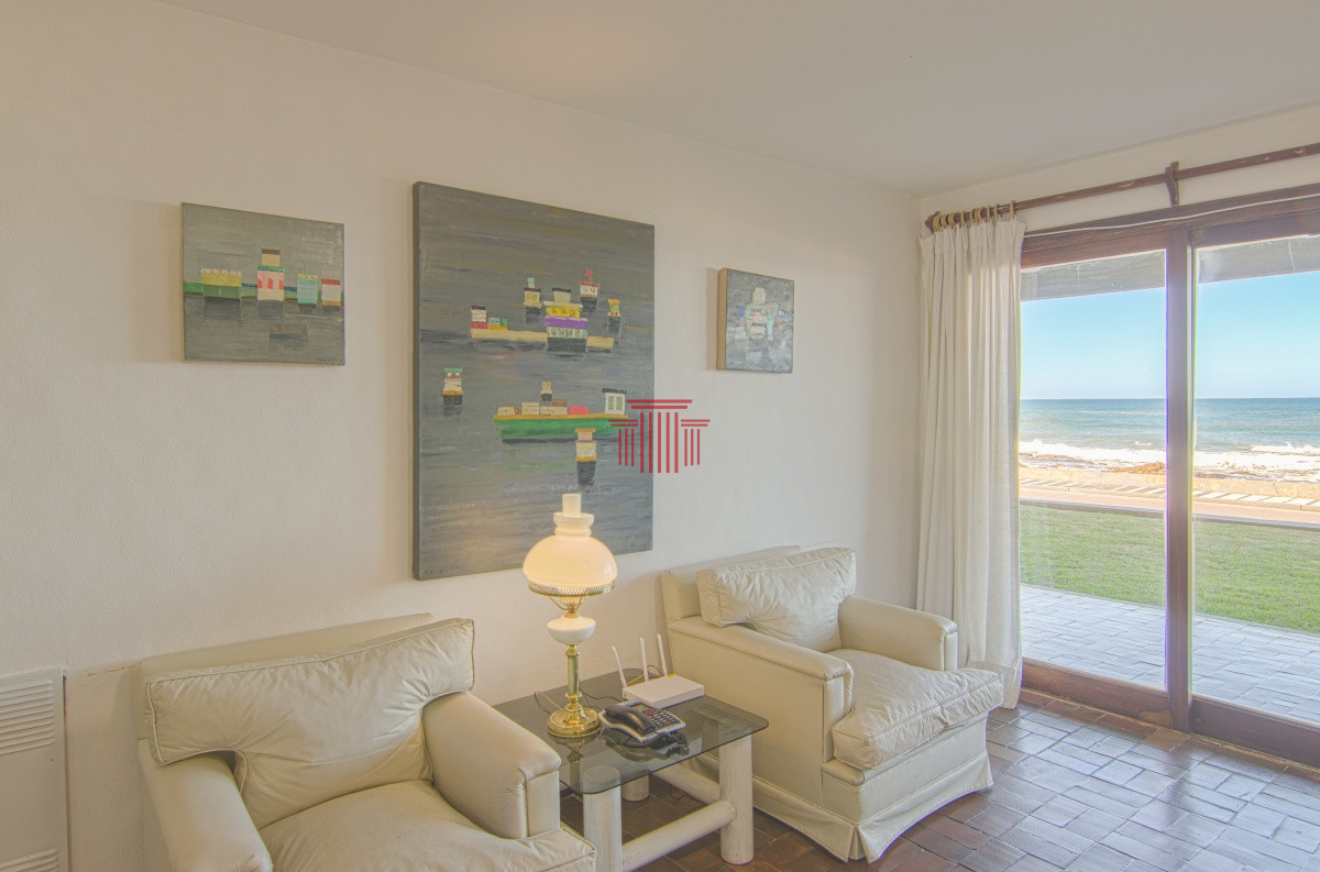 Apartamento ID.10833 - Apartamento en Punta del Este , Península  frente al mar 