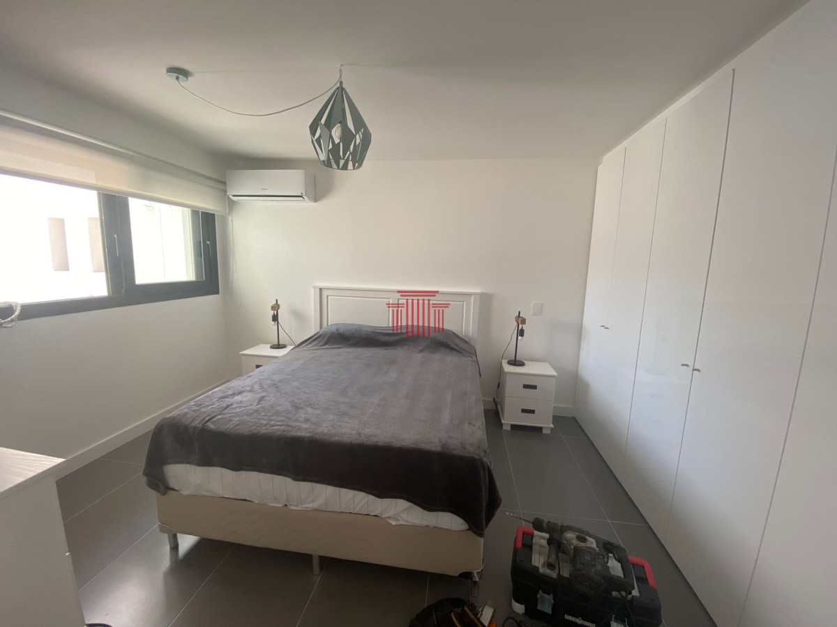Apartamento ID.13810 - Venta de apartamento - Punta del Este - 3 dormitorios - vista al mar