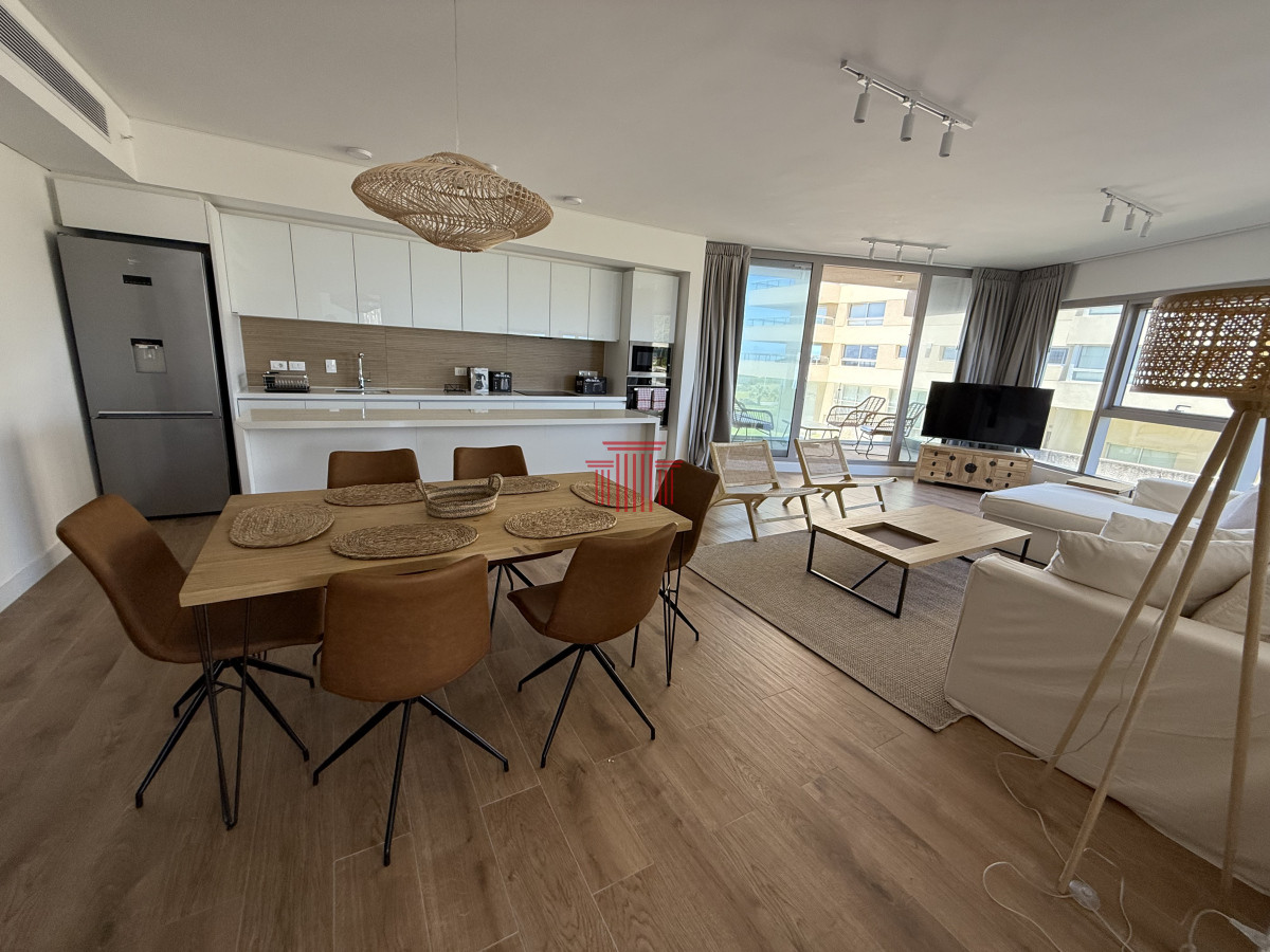 Apartamento ID.13678 - Venta Apartamento- Punta del Este - Playa Brava - 2 dormitorios