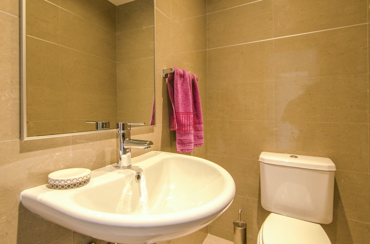 Apartamento ID.13300 - Apartamento en Punta del Este , playa Mansa, 2 dormitorios