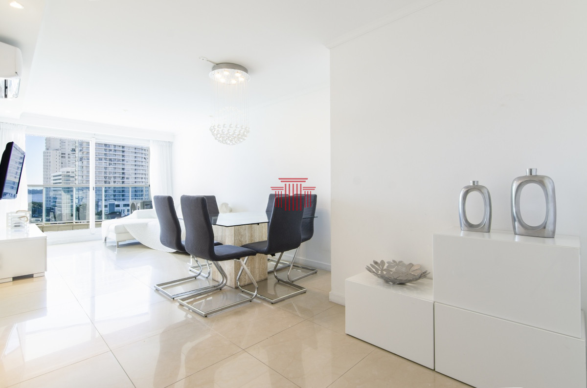 Apartamento ID.13909 - Alquiler temporal, playa mansa, Punta del Este