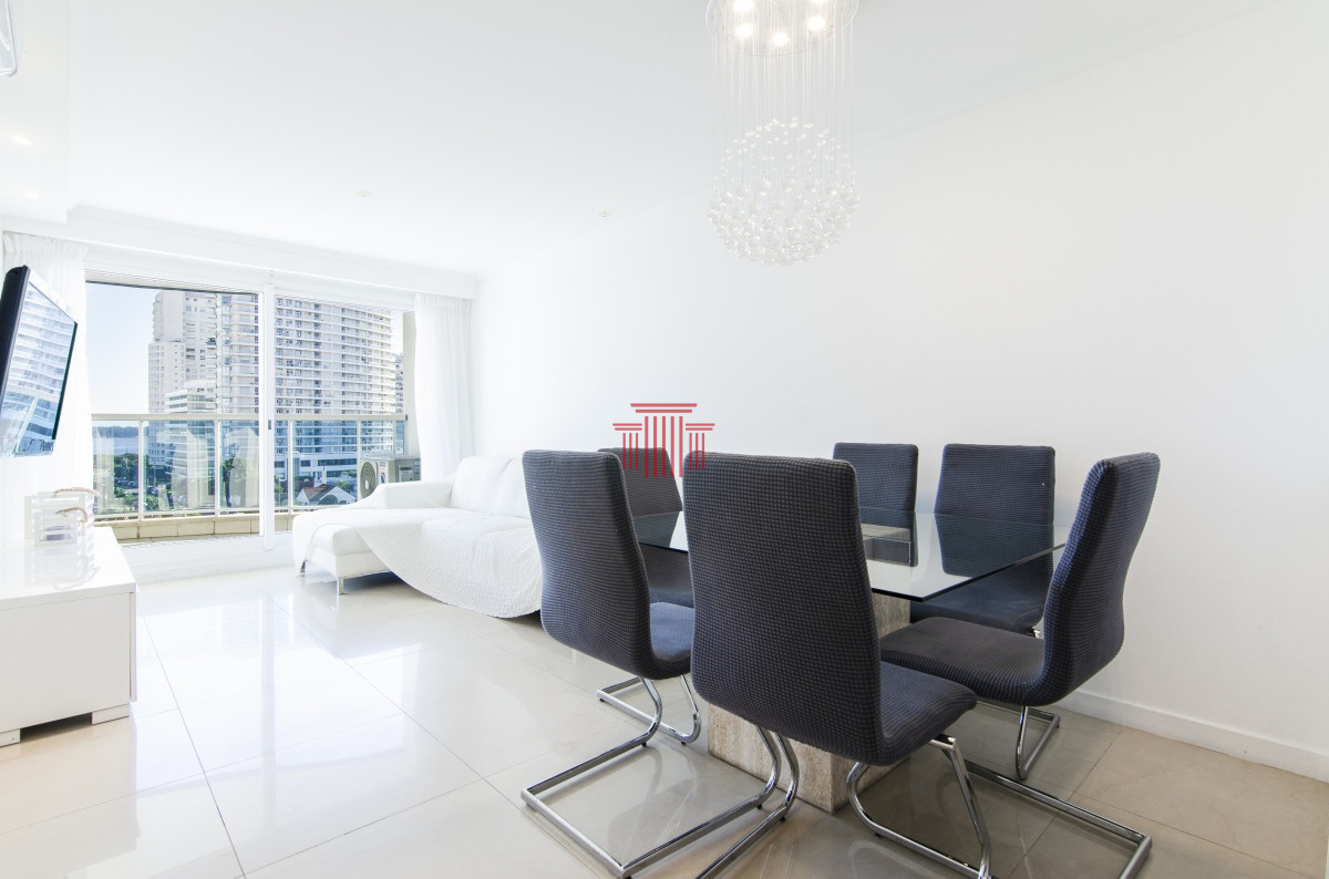 Apartamento ID.13909 - Alquiler temporal, playa mansa, Punta del Este