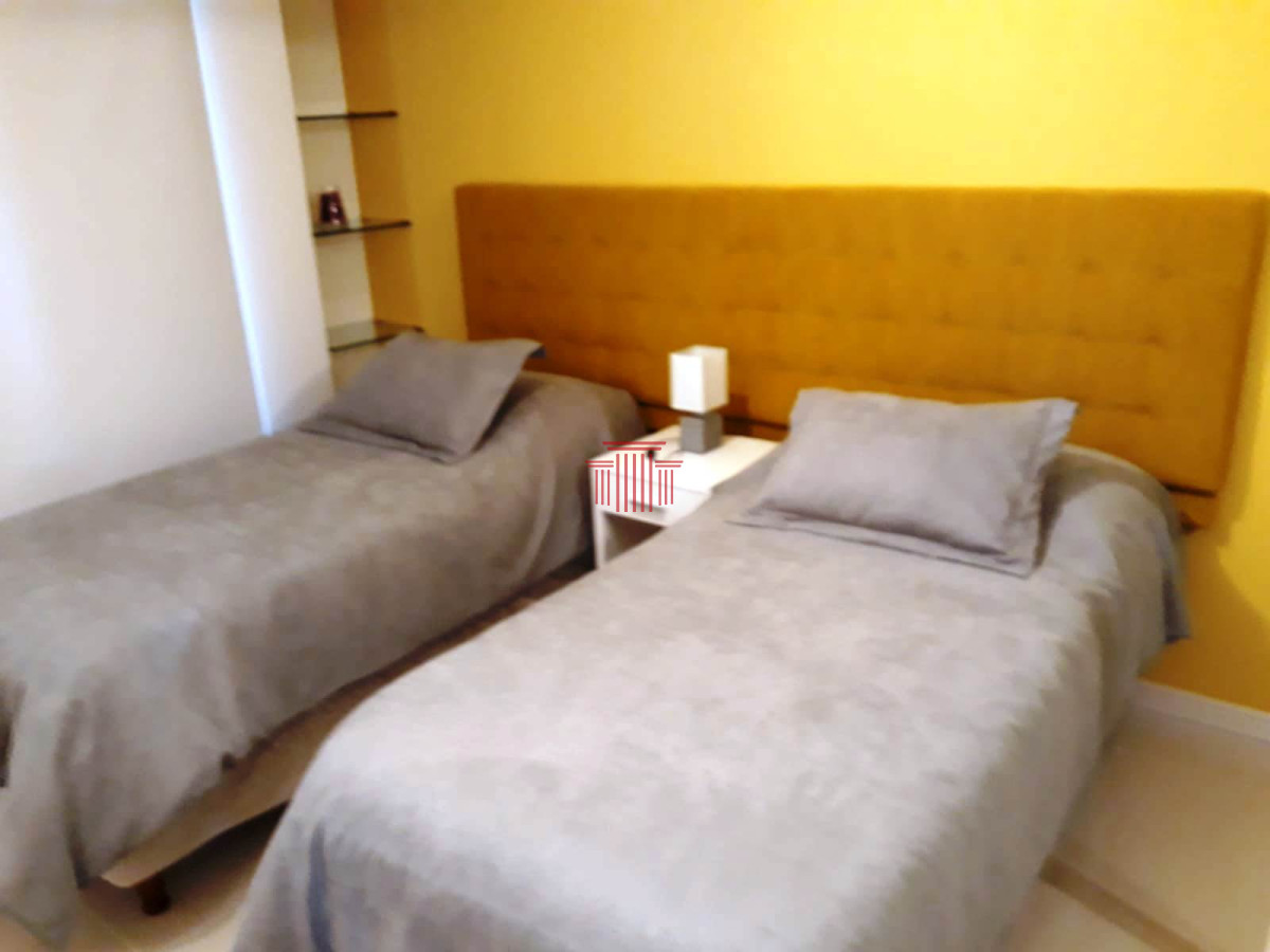 Apartamento ID.13220 - Apartamento en venta, playa Brava, Punta del Este