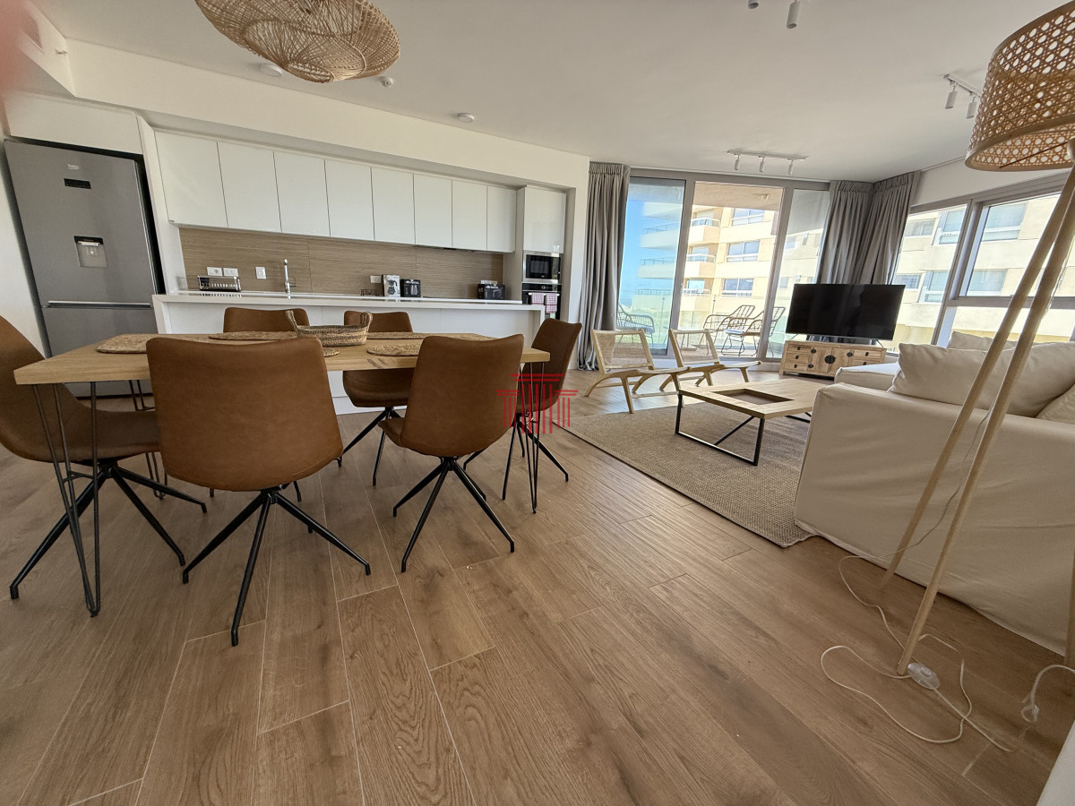 Apartamento ID.13678 - Venta Apartamento- Punta del Este - Playa Brava - 2 dormitorios
