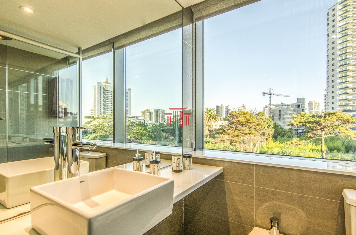 Apartamento ID.13303 - Apartamento en alquiler y venta Punta del Este