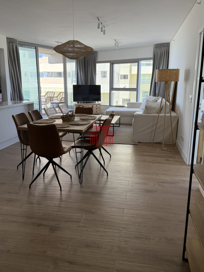 Apartamento ID.13678 - Venta Apartamento- Punta del Este - Playa Brava - 2 dormitorios