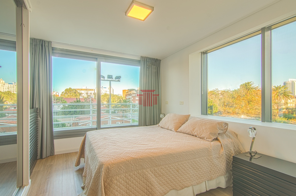 Apartamento ID.13303 - Apartamento en alquiler y venta Punta del Este