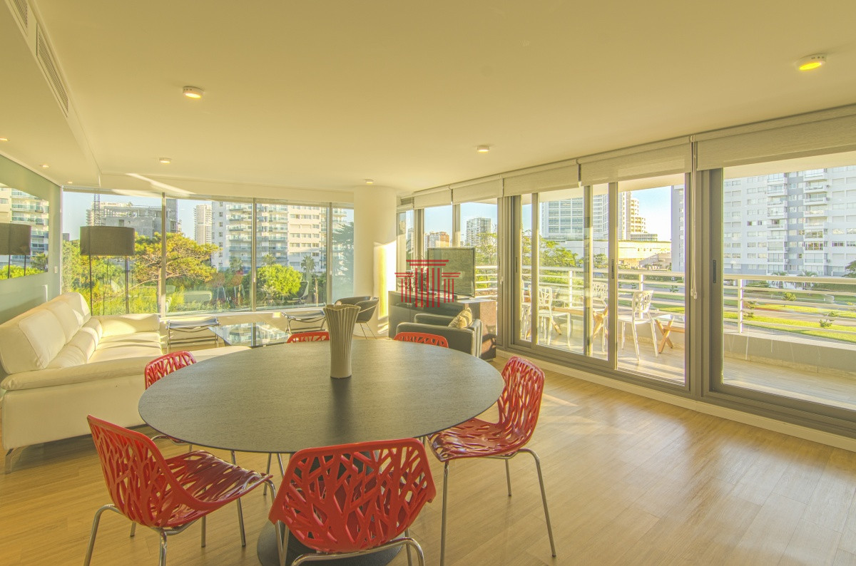 Apartamento ID.13303 - Apartamento en alquiler y venta Punta del Este