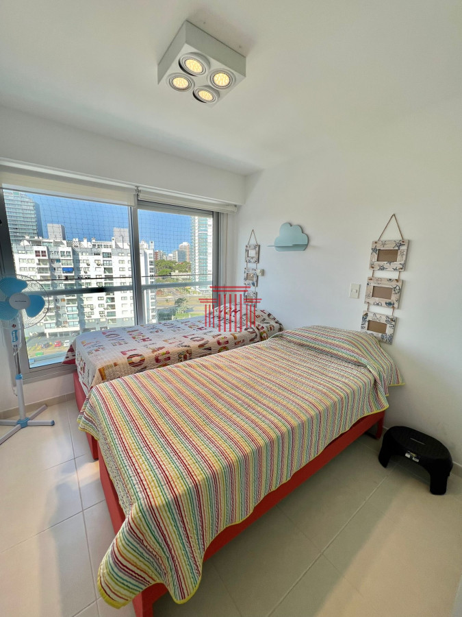 Apartamento ID.13891 - Apartamento en venta, Punta del Este