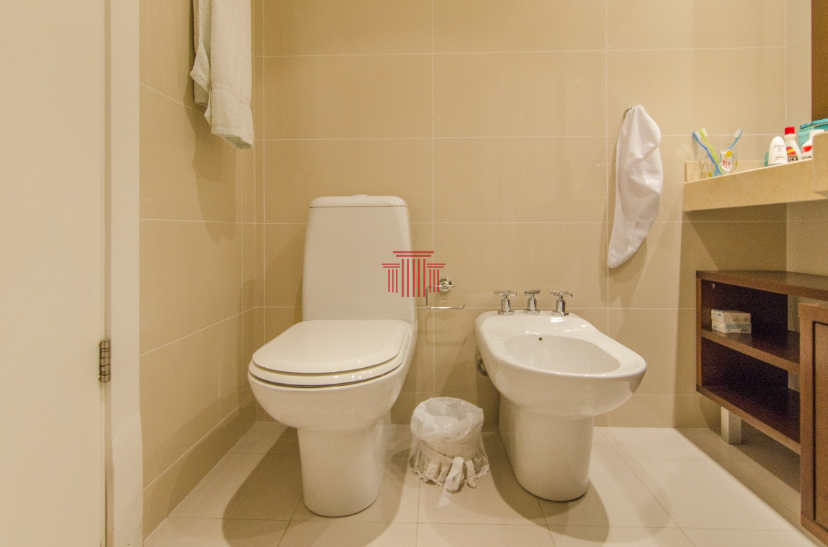 Apartamento ID.10361 - Apartamento en Punta del Este  , Playa mansa frente al mar 