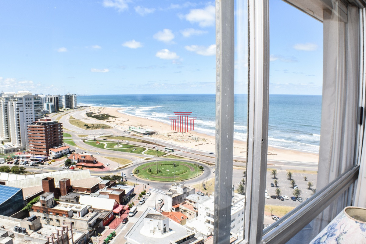 Apartamento ID.10773 - Apartamento en Punta del Este ,  Peninsula 
