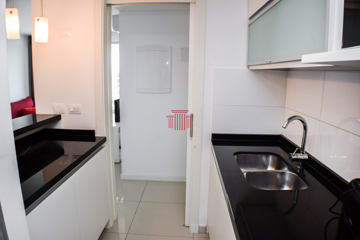 Apartamento ID.13102 - Apartamento en alquiler temporal, en Punta Del Este, Playa  brava.
