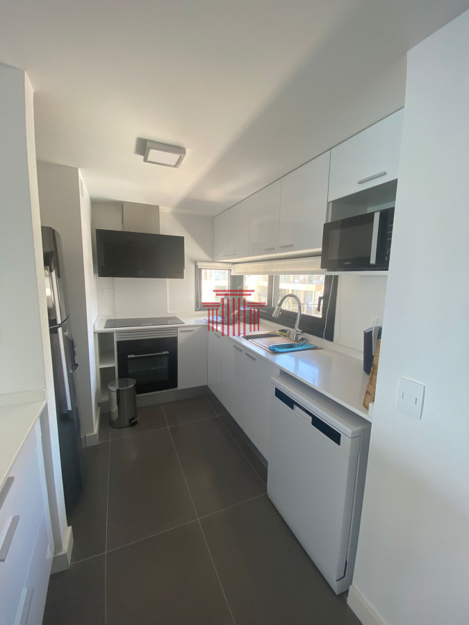 Apartamento ID.13810 - Venta de apartamento - Punta del Este - 3 dormitorios - vista al mar