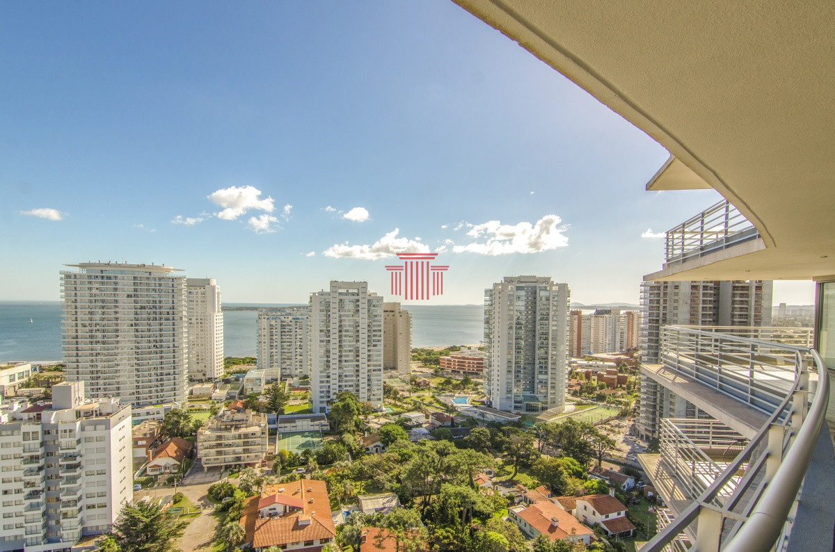 Apartamento ID.13299 - Apartamento en Punta Del Este, en venta y alquiler 