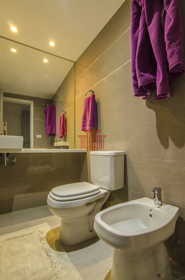 Apartamento ID.13300 - Apartamento en Punta del Este , playa Mansa, 2 dormitorios