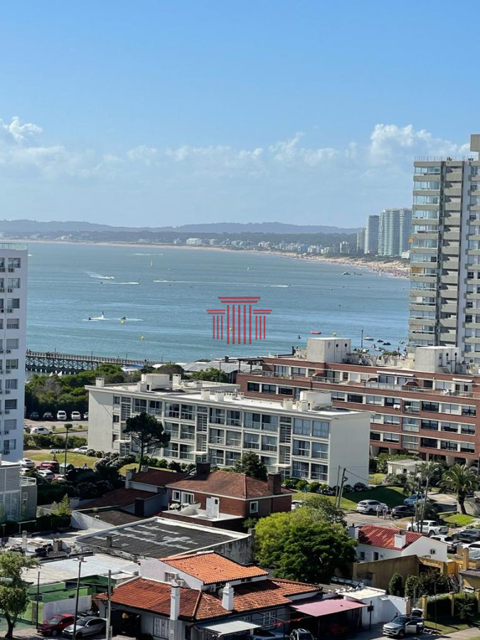 Apartamento ID.13963 - Apartamento en venta, playa brava Punta del Este