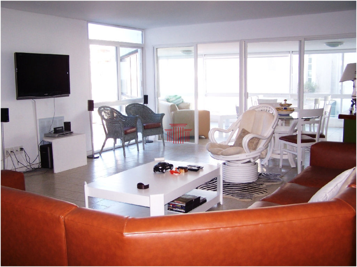 Apartamento ID.5154 - MANSA - FRENTE AL MAR - 