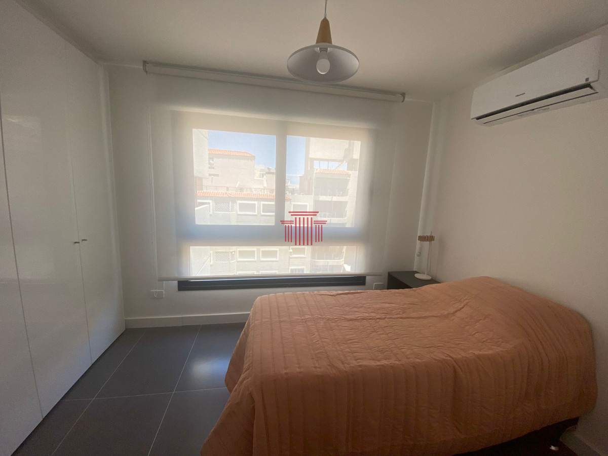 Apartamento ID.13810 - Venta de apartamento - Punta del Este - 3 dormitorios - vista al mar