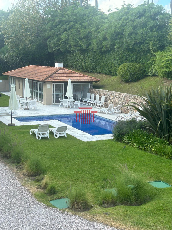 Apartamento ID.14020 - Encantador Apartamento a la venta en Playa Brava 