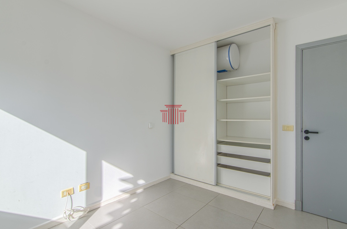 Apartamento ID.10930 - Apartamento en Punta del Este   2 dormitorios con parrillero 