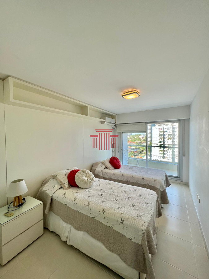 Apartamento ID.13890 - Hermoso apartamento en venta, playa mansa