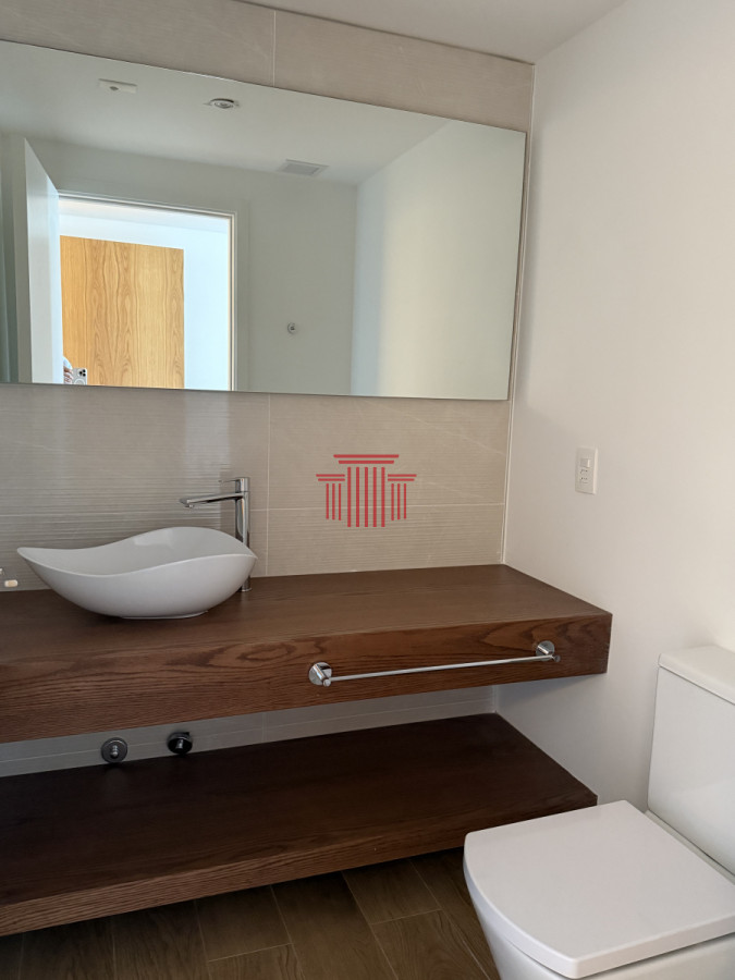Apartamento ID.13678 - Venta Apartamento- Punta del Este - Playa Brava - 2 dormitorios