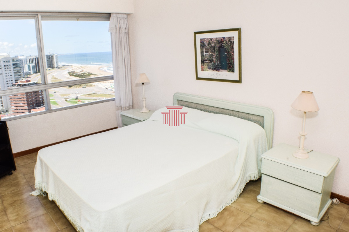 Apartamento ID.10773 - Apartamento en Punta del Este ,  Peninsula 