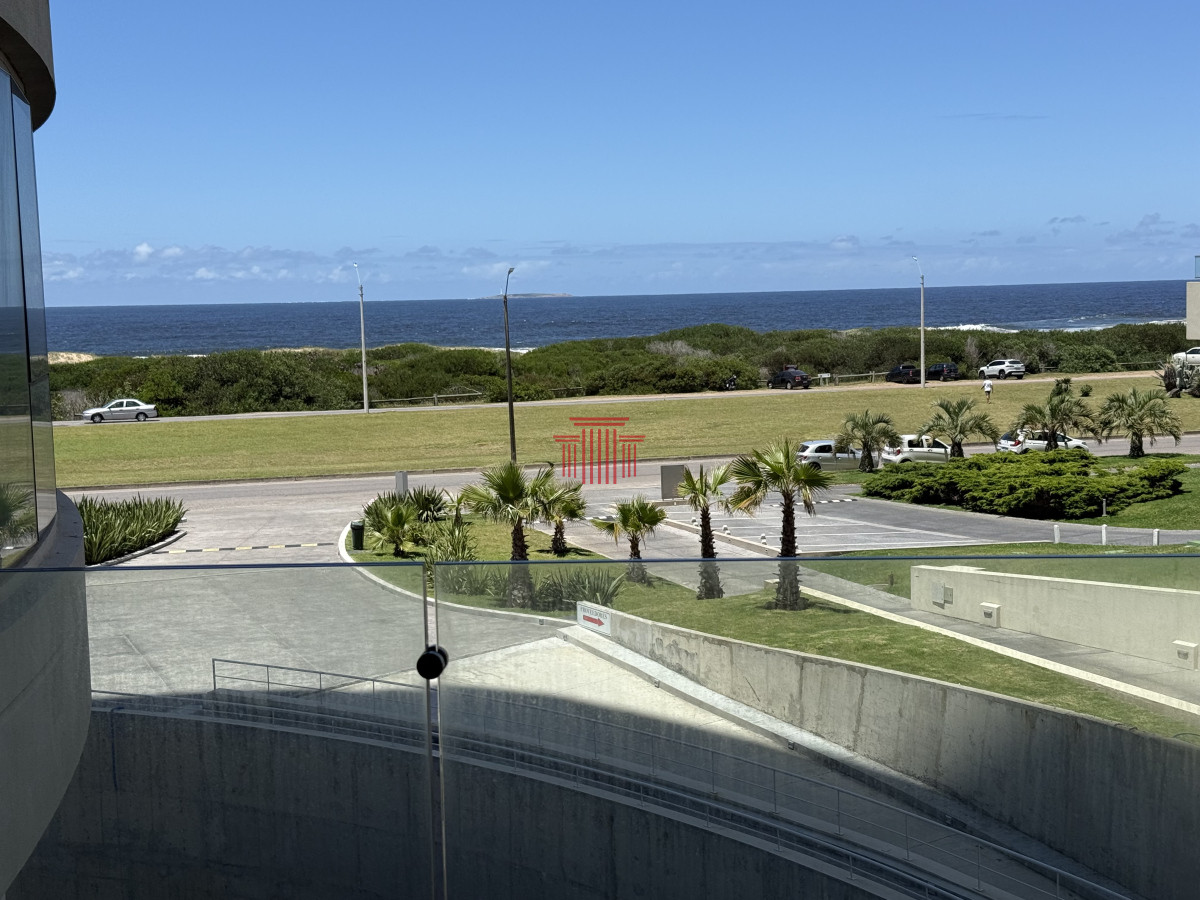 Apartamento ID.13678 - Venta Apartamento- Punta del Este - Playa Brava - 2 dormitorios