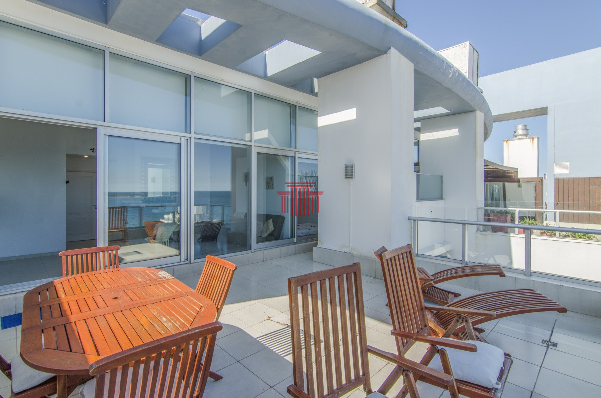 Apartamento ID.10206 - Apartamento en Punta del Este ,  playa mansa  Pent-house 