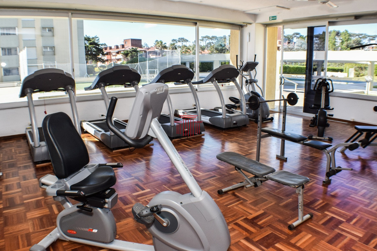 Apartamento ID.1 - Venta Apartamento en Punta del Este , Playa Mansa, 3 dormitorios 